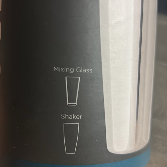 Boston Shaker - Silver and Black - Picture 3 of 4